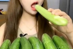 嘎嘣吃瓜,揭秘娱乐圈的甜蜜与苦涩