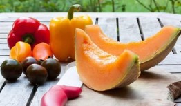 吃哈密瓜可以吃瓜子吗,美味共享的夏日时光