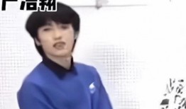 宋亚轩吃瓜头像,揭秘明星私下趣味瞬间