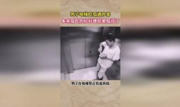 在门口吵架吃瓜,吃瓜群众现场直播