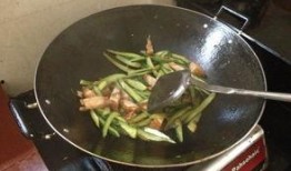 如何炒焦瓜吃,焦香四溢的炒瓜制作攻略