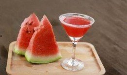 吃瓜运动品牌,揭秘“吃瓜”运动品牌的崛起之路