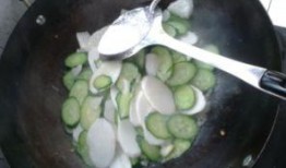 山药葫芦瓜怎么吃,山药葫芦瓜的多样美味烹饪法