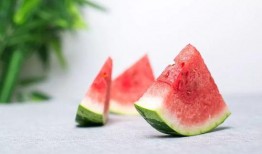 梦见给亲戚瓜吃,揭秘瓜食梦境的寓意与象征