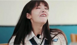 娜逗婆婆吃瓜,揭秘娱乐圈幕后故事