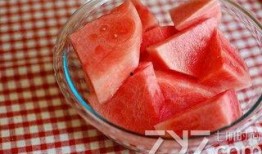 来月经可以吃田瓜吗