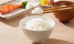 梦见给女儿吃瓜米饭,瓜米饭中的母女情深